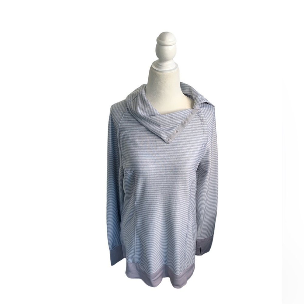 Mondetta Women's Blue Lavender Thermal Turtleneck Sweater with Thumb Hole sz L